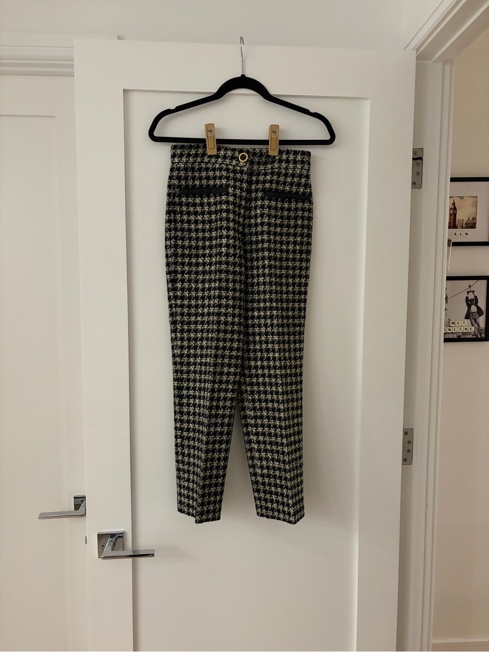 Zara Black & White Houndstooth Women’s Tapered Pants